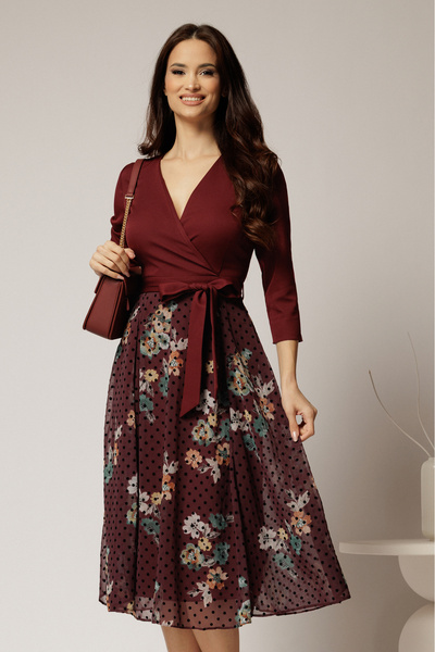 DyFashion Rochie DY Fashion midi bordo cu decolteu petrecut si fusta din voal...