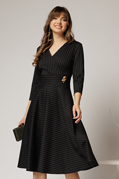 DyFashion Rochie DY Fashion neagra clos in dungi din jerse si detaliu in talie