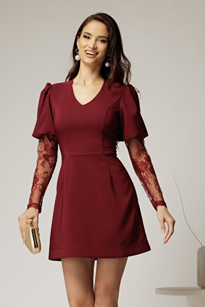 DyFashion Short burgundy dress with lace sleeves and V-neckline