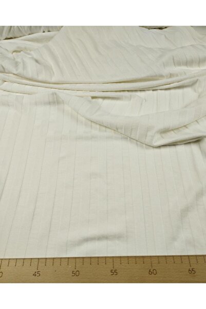 Kumaş Parça Κρεμ εκρού χρώμα με ριγέ πλεκτό ύφασμα 110x195εκ.