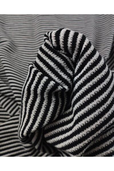 Kumaş Parça Πλεκτό ύφασμα σε μαύρο και εκρού χρώματα 170x170εκ.