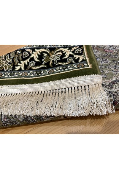 Mada Carpets كبة الرضاعة - سجادة صلاة منقوشة إنتاج المدينة المنورة - 8 مم
