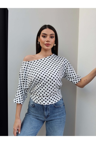 ESRAHELVACI Μπλουζάκι με πουά και λαιμόκοψη βάρκα