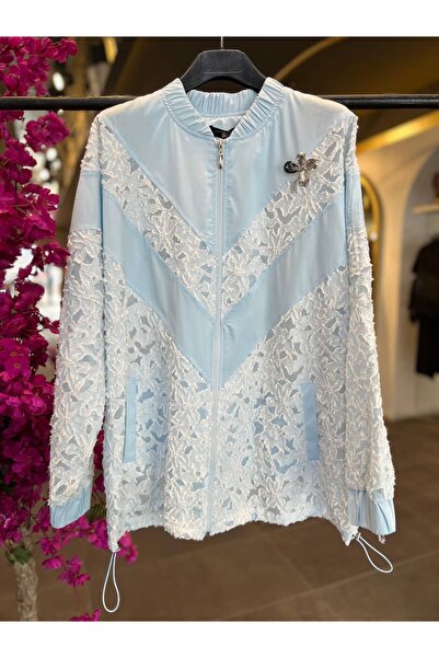 my312 - Lace Blue Jacket with Brooches