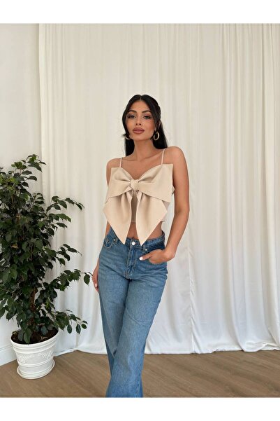 Misscix Kadın Fiyonk Detaylı Askılı Crop Bluz
