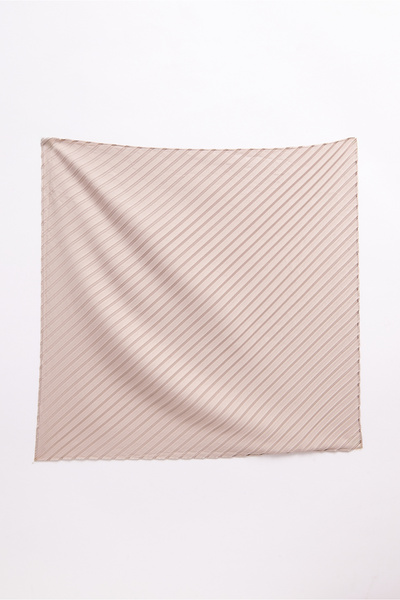 PAULMARK وشاح نسائي مطوي