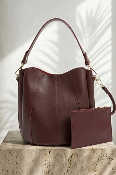 InStyle Purse with Wallet and Crossbody Strap in Burgundy