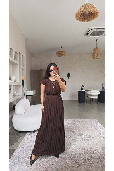 Buket Teke Καφέ φόρεμα μάξι με ανάγλυφη υφή και ελαστική μέση
