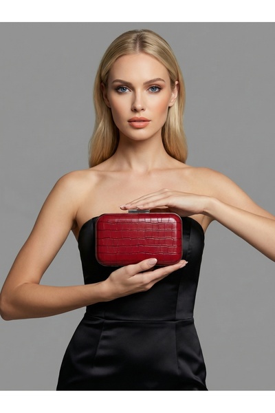 Biçanta Γυναικεία βραδινή τσάντα φορέματος σε μπορντό χρώμα, ματ δερμάτινη με...