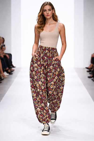 hoaryage Παντελόνι Shalwar με διχτυωτό φλοράλ σχέδιο από φανέλα Dividin 100% ...