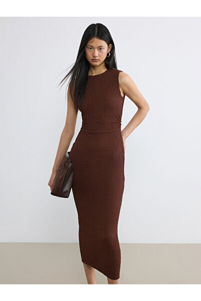 LC Waikiki NEVAVM Φόρεμα Bodycon με κορδόνια και υφή καφέ χρώματος LCW Vision...