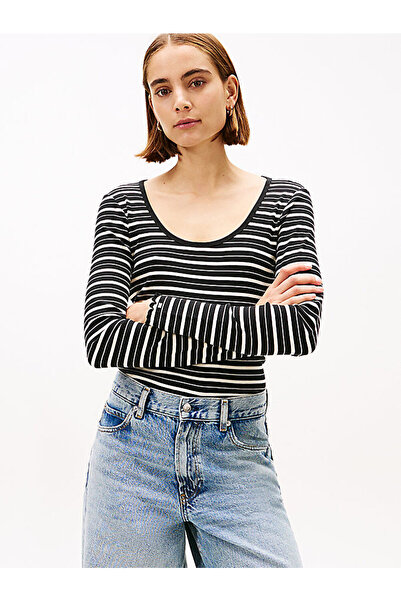 Generic Brand Women's Fine Rib Scoop Neck T-Shirt