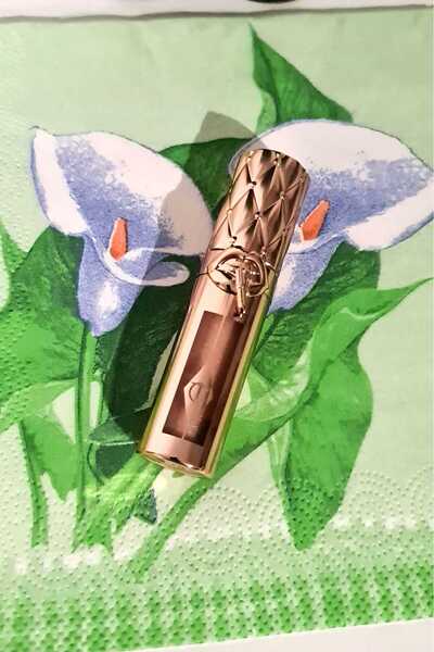 charlotte tilbury Λουσίου Μπουζέ.