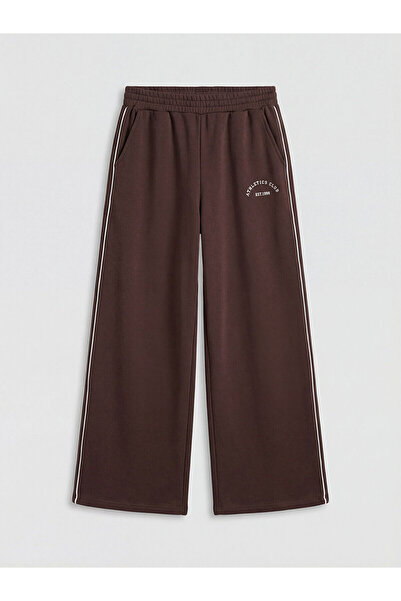 LC Waikiki بنطال رياضي نسائي مطبوع بخصر مطاطي من Peak New Season