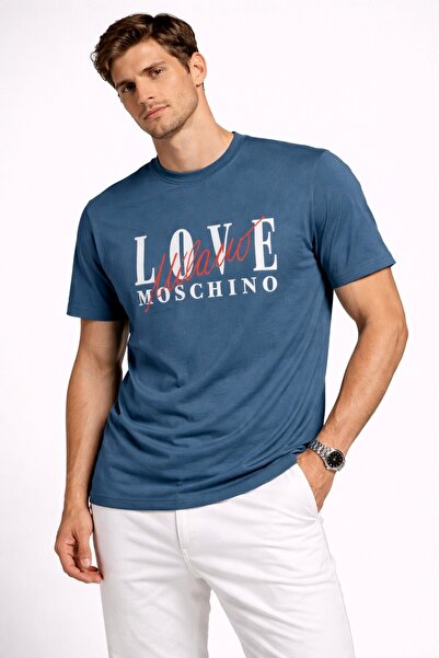 Love Moschino تي شيرت قطني بشعار ميلانو من SLIM FIT