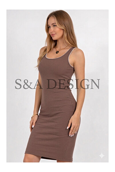 S&A DESIGN Φόρεμα με τιράντες πάνω από το γόνατο και λεπτομέρεια κεντήματος