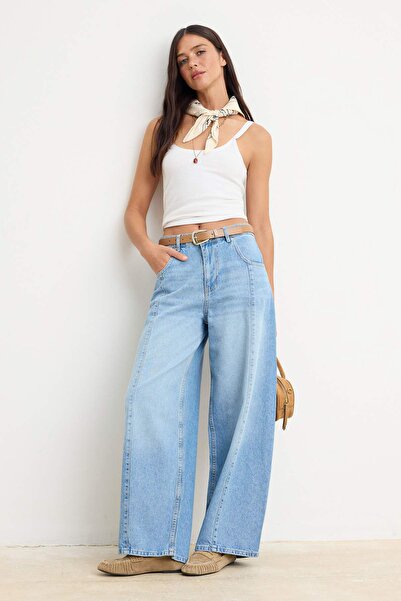 Συλλογή Trendyol Ανοιχτό μπλε ντραπέ τζιν με ραφές και λεπτομέρειες, ψηλόμεσο...