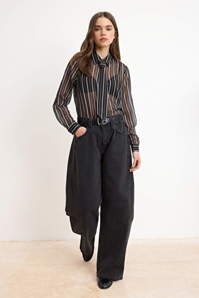 Συλλογή Trendyol Πολύχρωμο ριγέ πουκάμισο σιφόν χωρίς επένδυση με γραβάτα TWO...