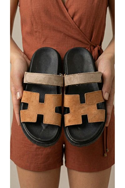 Beyond Γυναικείες παντόφλες από καστόρι και βιζόν με ρυθμιζόμενη ταινία Velcr...