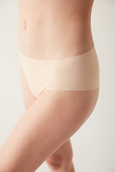 Penti Μπεζ εσώρουχο D χωρίς ραφές Normal Waist Hipster που δεν αφήνει ίχνη