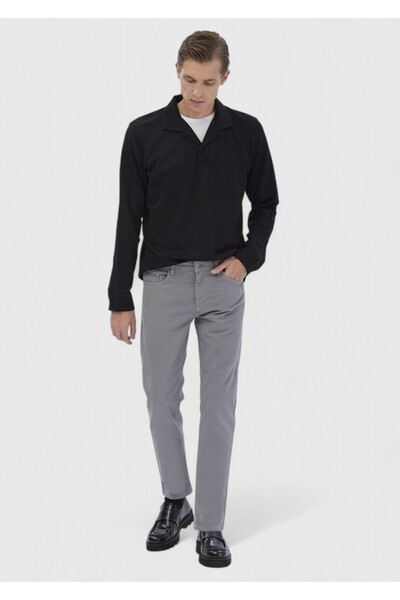 Ramsey Gray Plain Woven Slim Fit Casual Cotton Blended Trousers