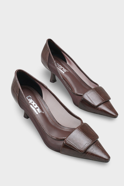 Capone Outfitters Γυναικεία παπούτσια Fidela με μεσαίο τακούνι και μυτερή μύτη