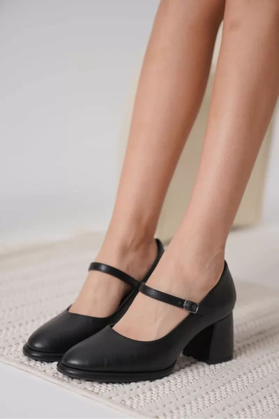 Belinora Γυναικεία παπούτσια με τακούνι μαύρο δέρμα TR18MS07C