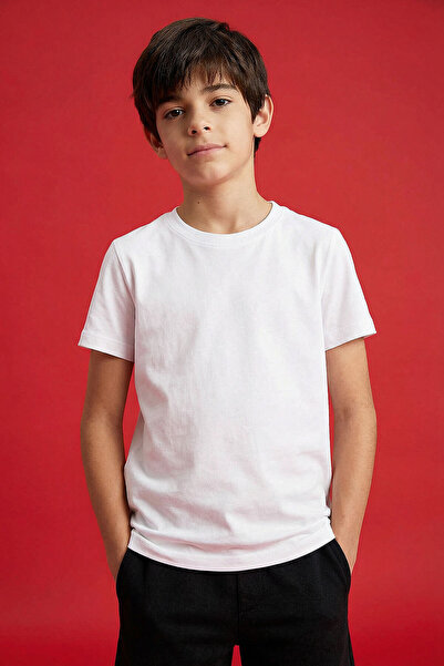 TOMMY LIFE Λευκό μπλουζάκι με λαιμόκοψη σε σχήμα O, Standard Fit Basic Unisex...