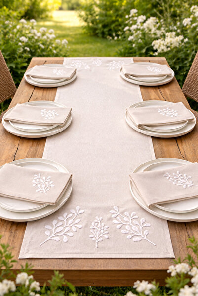 desicap Embossed Detailed Runner 40X140 & 6 Napkins Hard 37X37