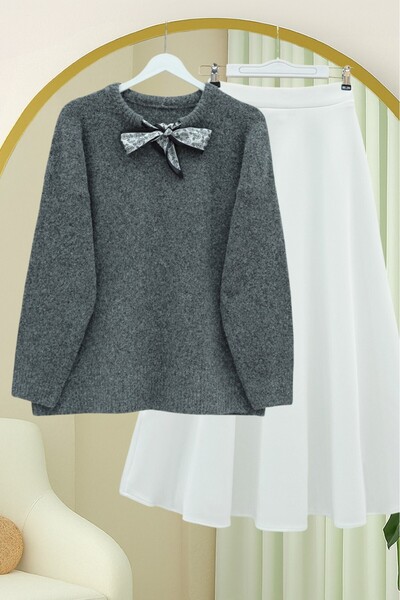 HİJABAYA Πλεκτό πουλόβερ με μαλακό κορδόνι με λεπτομέρεια από φουλάρι στο λαιμό