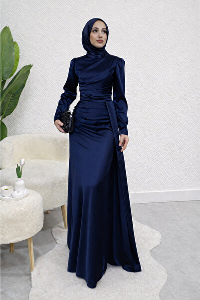 Tesettür Diyarı Σατέν Φόρεμα Τεσεττούρ με Τρένα-Σαλιάρα - Ναυτικό Μπλε