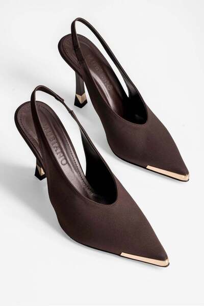 Mubiano Kadın Nubuk Stiletto Sivri Burun Arka Açık Gold Metal Detaylı Topuklu...