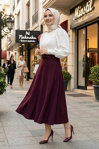 Naknaku Belt Piece Flared Skirt-Burgundy