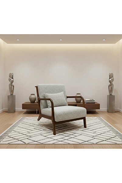 DEC17 Single chair with back and extra cushion for comfort.