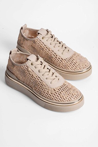 Mubiano Γυναικείο sneaker με κεντημένα λουλούδια και διχτυωτή λεπτομέρεια, Ne...