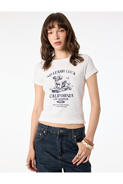 Koton Βαμβακερό μπλουζάκι με στενή εφαρμογή, λαιμόκοψη ποδηλάτου, κοντό μανίκ...