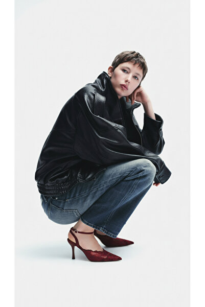 NİŞANTAŞI SHOES Γυναικεία παπούτσια Aveny με λεπτό τακούνι και λεπτομέρεια απ...