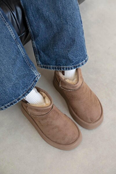 STRASWANS Γυναικεία μποτάκια Tommo με χοντρή σόλα από καστόρι, μισό μποτάκι β...