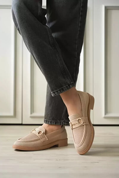 Belinora Μπεζ γυναικεία παπούτσια casual με μεταλλική αγκράφα TR30MS02B