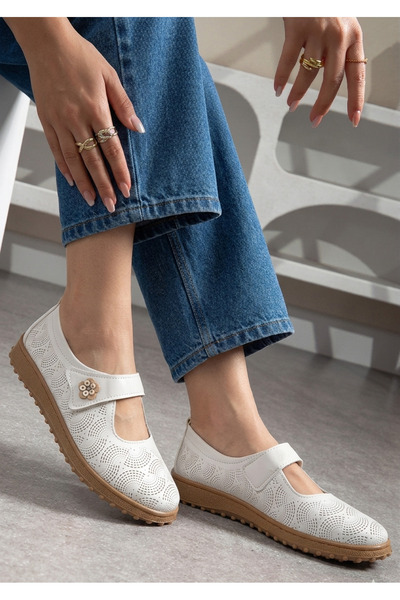 guijarro Genuine Leather Soft Sole Perforated Air-Permeable Women's Casual Shoes