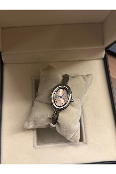 Nils Accessories ساعة يد نسائية كلاسيكية بقرص دائري في علبة هدايا