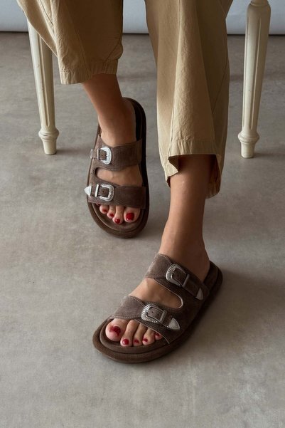 nope21shoess شبشب من جلد المنك الطبيعي من ستيت فيزون