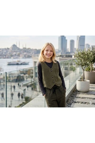 Hilal Akıncı Kids Girl's Cashmere Vest and Houndstooth Patterned Trousers 2-P...