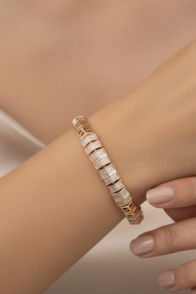 XUPING JEWELRY Stil Incisi/ 14 Ayar Altın Kaplama Elya Zirkon Taşlı Bileklik