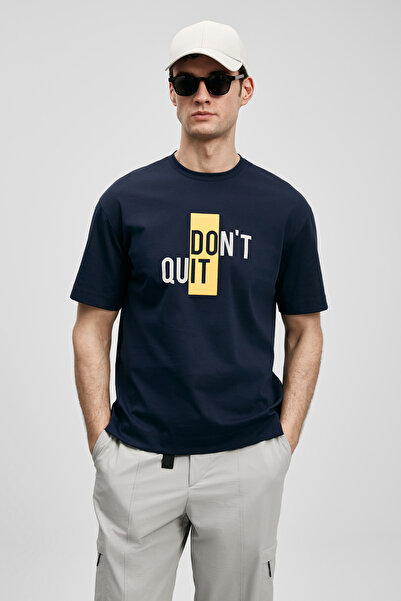 Lufian Καρλ Μοντέρνο Γραφικό Μπλουζάκι Ναυτικό Μπλε