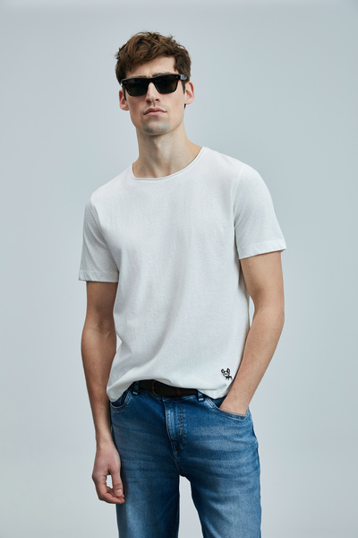 Lufian Junya Men's Basic T-Shirt Off-White
