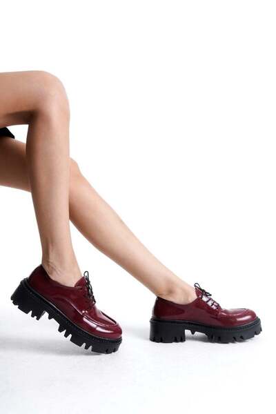 v.s.h velvet Γυναικεία παπούτσια γραφείου σε μπορντό λουστρίνι με κορδόνια κα...