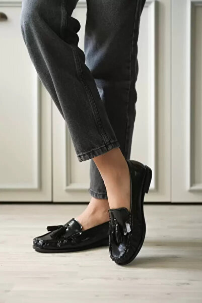 Belinora Μαύρο λουστρίνι Με φούντες Γυναικεία παπούτσια μοκασίνια TR88MS01A