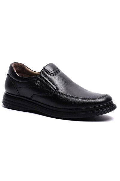 Pierre Cardin 146208LH حذاء رجالي أسود خفيف الوزن ومريح