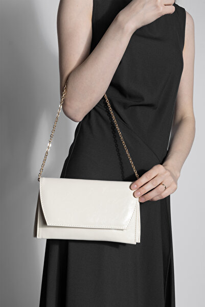 Marjin Women's Double-Eyed Gold Chain Magnet Closure Evening Dress Hand and S...